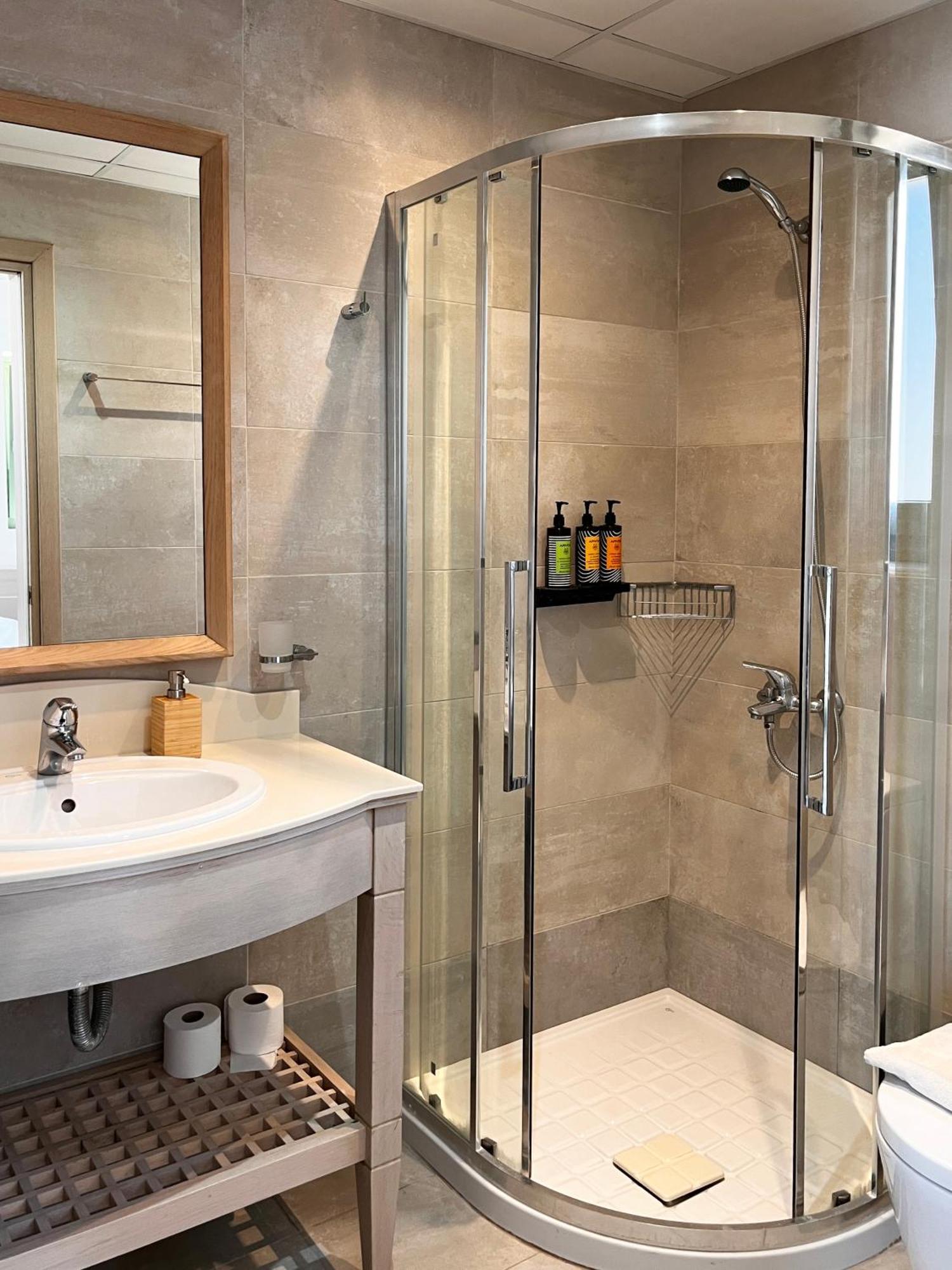 Alona Luxury Apartment Arkasa