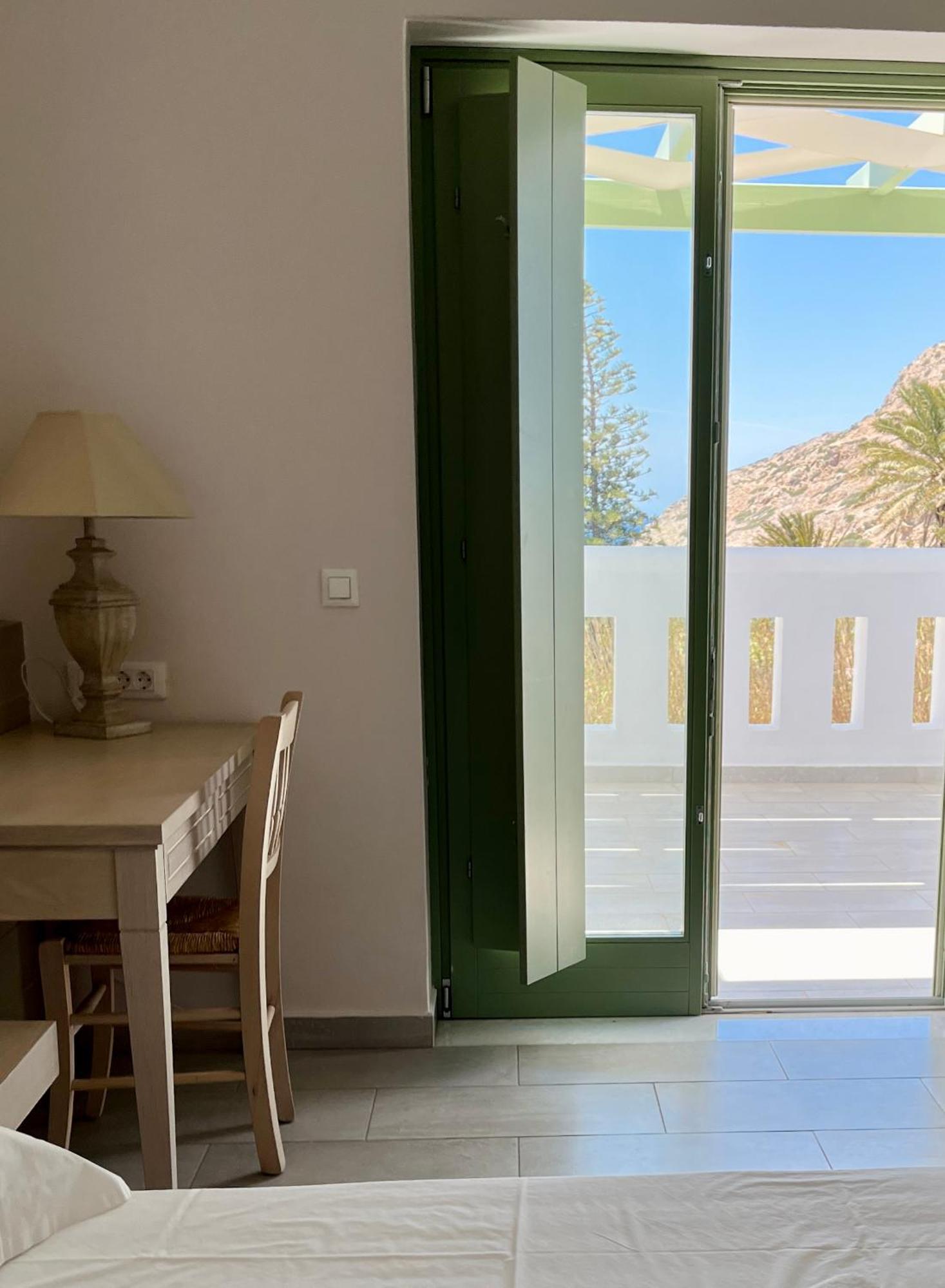 Alona Luxury Apartment *